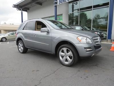 Factory certified! 2011 mercedes-benz ml350 blutecdiesel navigation/glasssunroof