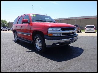 2002 chevrolet tahoe 4dr 1500 4wd lt cd player ac leather heated seats very nice