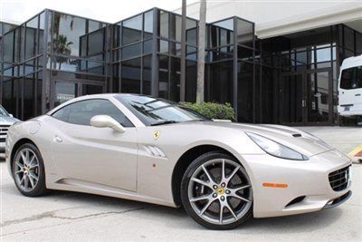 2010 ferrari california afs / carbon fiber / magneride / call greg 727-698-5544