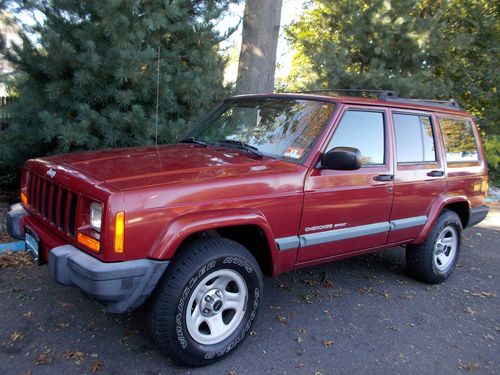 1999 cherokee sport 4 door 4.0 inline 6 np242 transfer case 62k org miles nj xj