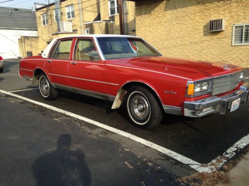 1980 chevrolet caprice classic sedan 4-door 5.0l