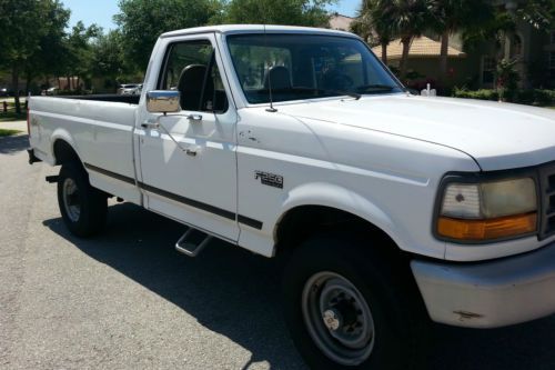 F250 hd 4wd white reg cab gas 103k - workhorse - ready to work