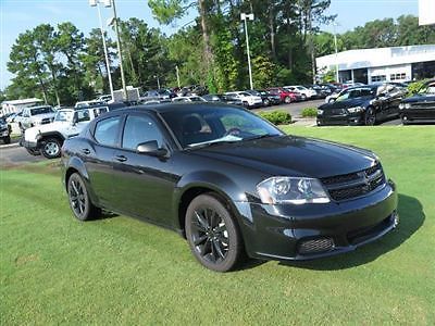 4dr sedan se new automatic gasoline 3.6l v6 cyl engine black clear coat