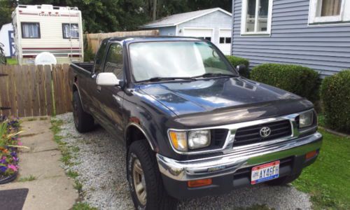 1995 toyota tacoma 4x4 sr5 v6 extended cab