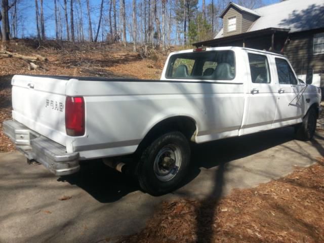 Ford f-350 base crew cab pickup 4-door