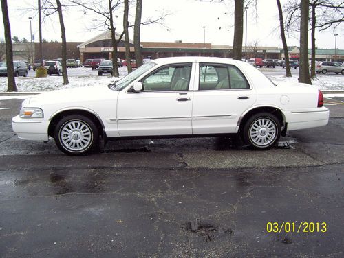 2008 mercury grand marquis ls sedan 4-door 4.6l