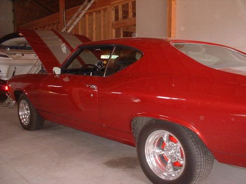 1969 chevelle very rare custom paint rebuilt 396 lotsa chrome new 400 turbo &amp;mor