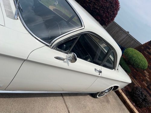 1963 chevrolet corvair monza 900