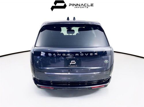 2023 land rover range rover se