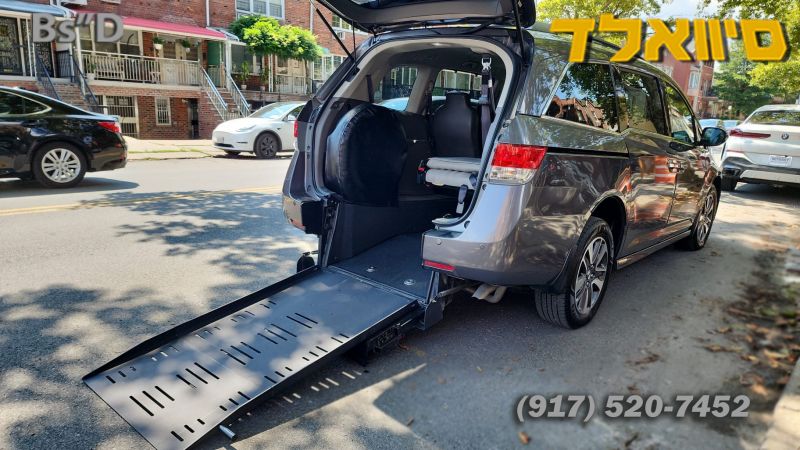 2016 honda odyssey elite rear entry 