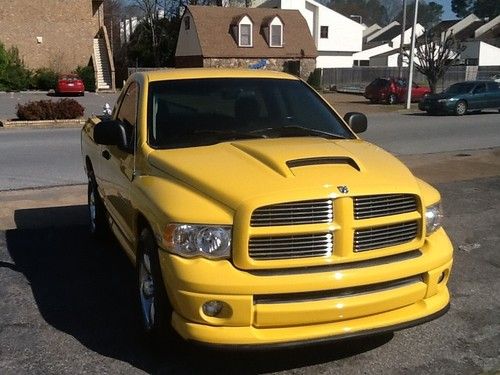 2004 dodge ram 1500 slt standard cab pickup 2-door 4.7l