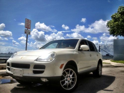 2004 porsche cayenne s -- navi, bose, white!!