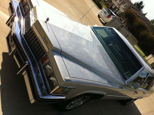 1978 cadillac deville base sedan 4-door 7.0l