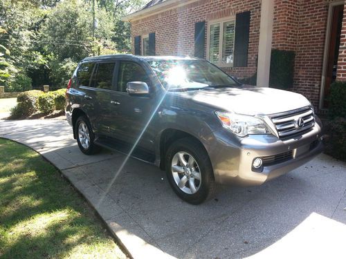 Lexus gx 460 premium 4x4 v8 loaded!!!