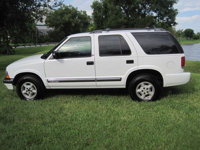 Nice 2001 chevrolet blazer ls 4x4 85k original miles rust free s. florida suv