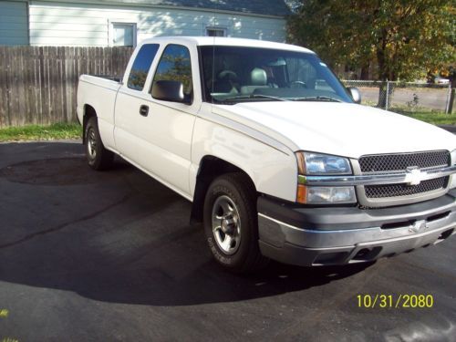 2003 chevy silverado 6 cyl auto 4 dr