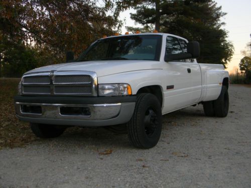 1998 dodge ram 3500 slt laramie drw cummins diesel 5 speed nv4500