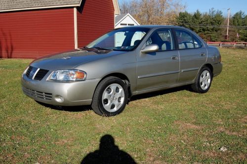 Very clean, great running 2004 nissan sentra, 4 cyl, auto trans no reserve