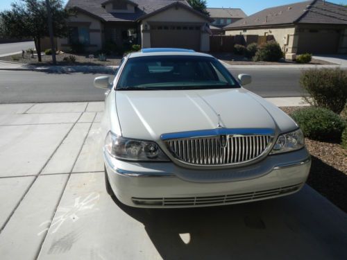 2007 lincoln town car designer series sedan 4-door 4.6l