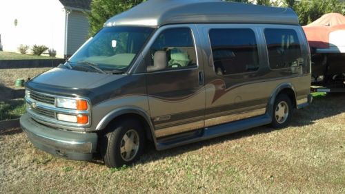 Sell used 2001 Chevy Express 1500 Van in Knoxville, Tennessee, United ...