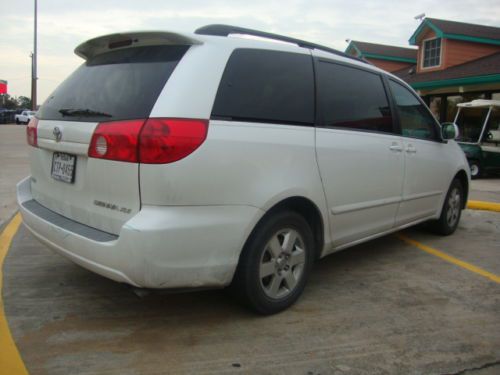 2006 toyota sienna le mini passenger van 5-door 3.3l