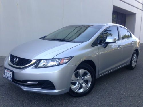 2013 honda civic lx sedan 7k miles back up cam perfect condition no reserve