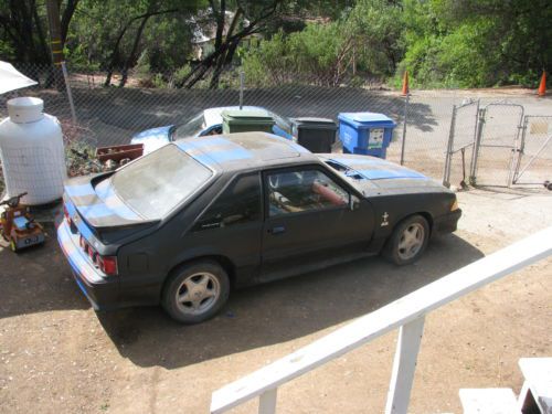 1989 ford mustang gt hatchback 2-door 5.0l