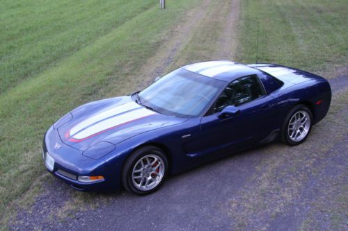 2004 z06 commemorative corvette