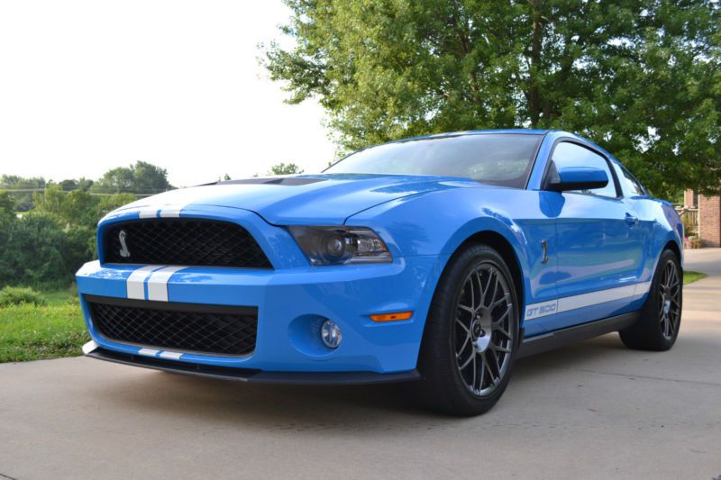 2012 ford mustang shelby gt500 svt