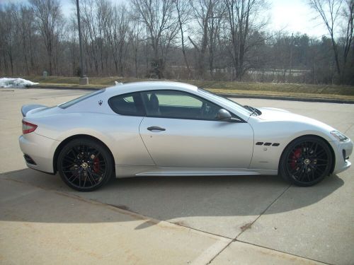 2013 maserati gran turismo