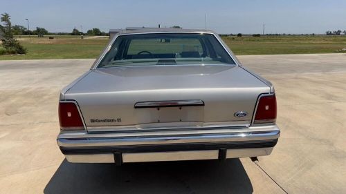 1991 ford crown victoria