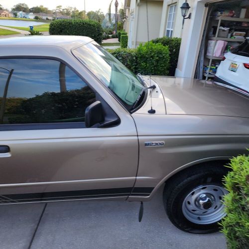 2002 mazda b-series pickups