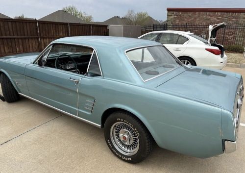 1966 ford mustang