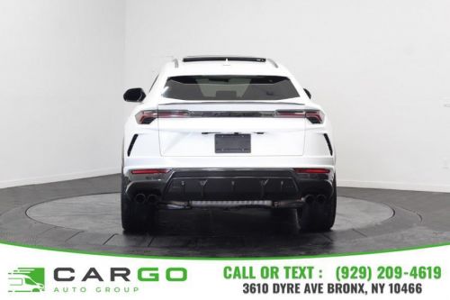 2019 lamborghini urus awd