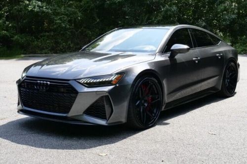 2023 audi rs7 / ceramic brakes / carbon optic / b&amp;o 3d sound!