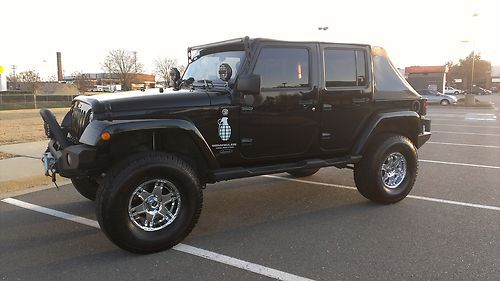 2008 jeep wrangler sahara 4 door, ***lifted***