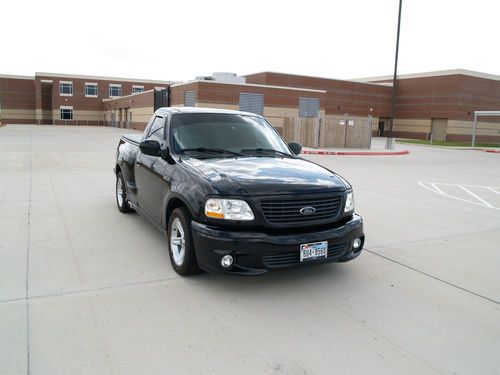 2003 ford lightining