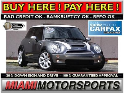 We finance '06 mini cooper s 1 owner bi-xenon lights alloy wheels elect. sunroof