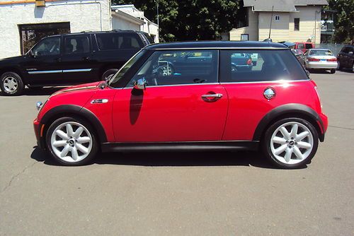 2005 mini cooper s red sport package panaram roof turbo 57k