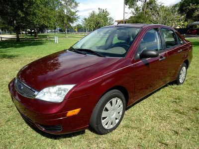 Florida 07 focus 18,734 orig miles 1-owner clean carfax 2.0l economy no reserve