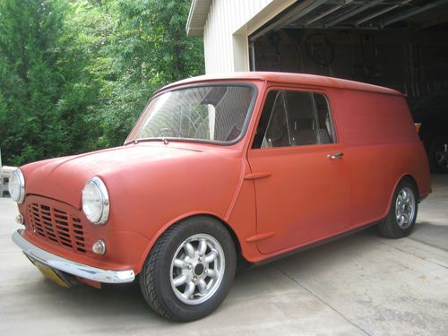 Buy > classic mini van > in stock