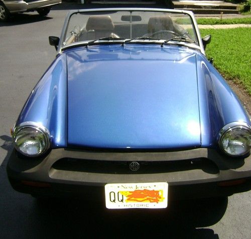 1979 mg midget  runs. needs restoration.