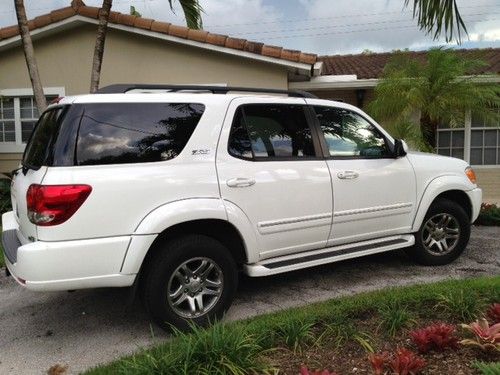 2007 toyota sequoia sr5 sport utility 4-door 4.7l