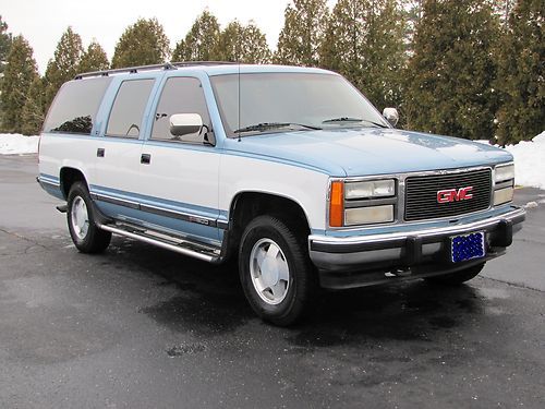 1992 gmc suburban 4x4 super clean