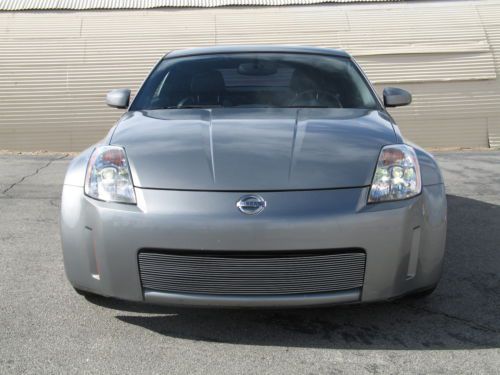 2003 nissan 350z touring 2 dr. coupe 3.5l, clean car w. only 72kmls