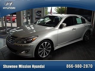 2013 hyundai genesis  r-spec / bluetooth / heated seats / telescoping steering