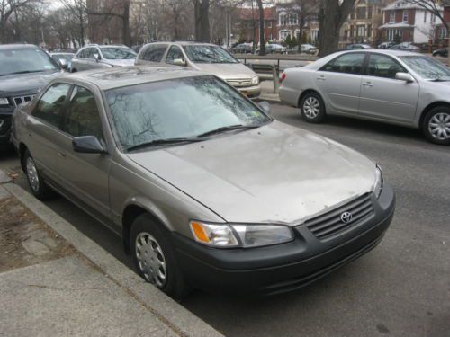 Toyot camry 1997 le 4 cylinder 2.2 liter