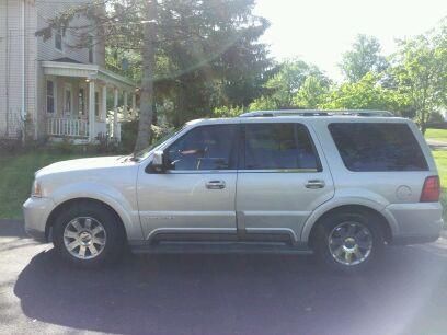 2004 lincoln navigator base sport utility 4-door 5.4l