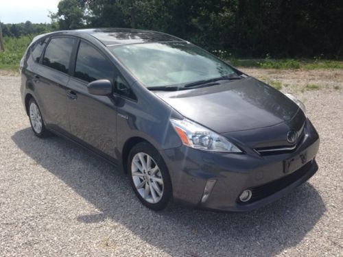 2012 toyota prius v base wagon 4-door 1.8l