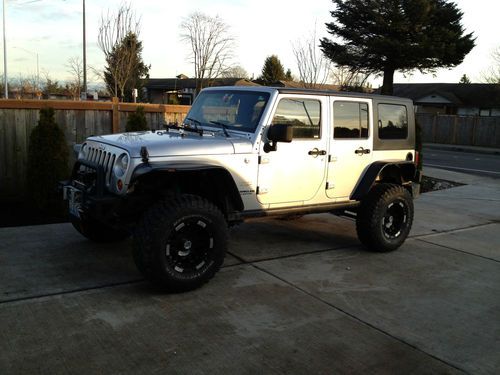 2007 jeep wrangler unlimited sahara sport utility 4-door 3.8l